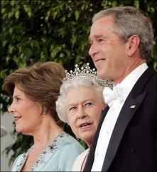 queen3 When George Met Elizabeth