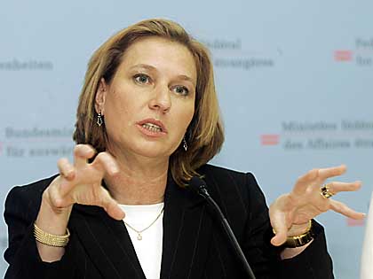 http://www.israellycool.com/wordpress/wp-content/uploads/livni1.jpg