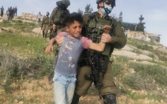b'tselem