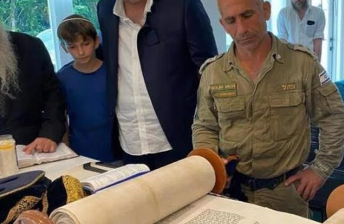 golan-vach-torah-reading