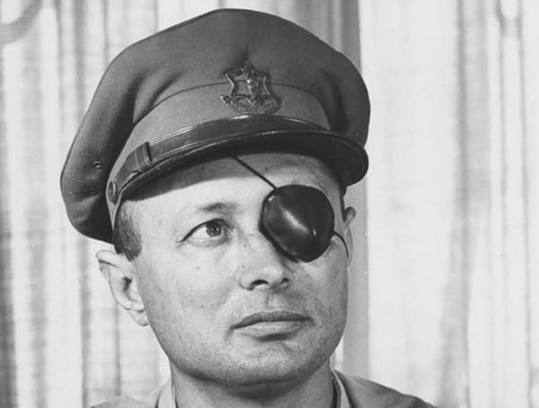 Moshe_Dayan,_Chief_of_General_Staff