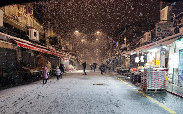 snow in Jerusalem