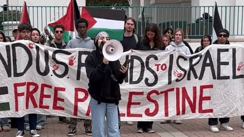 protesters bds