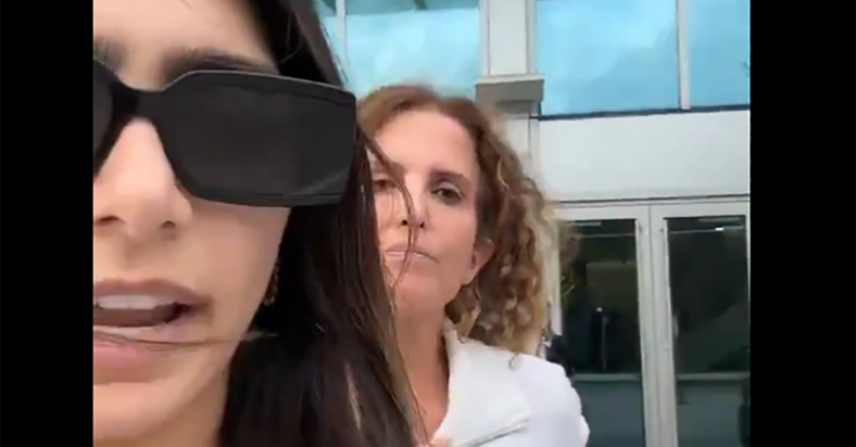 mia khalifa vs jewish woman