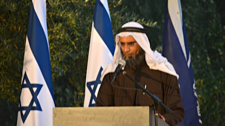 Muslim to give prayer at beit hanasi