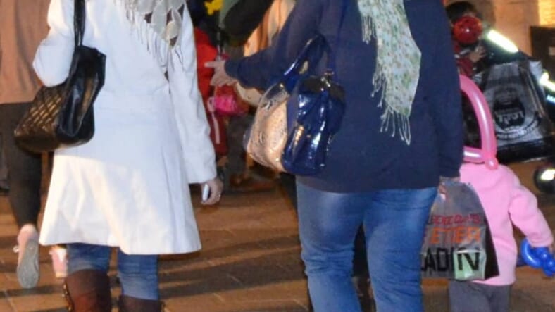 image Palestinian abuse, photo Arab girls, picture Israel apartheid