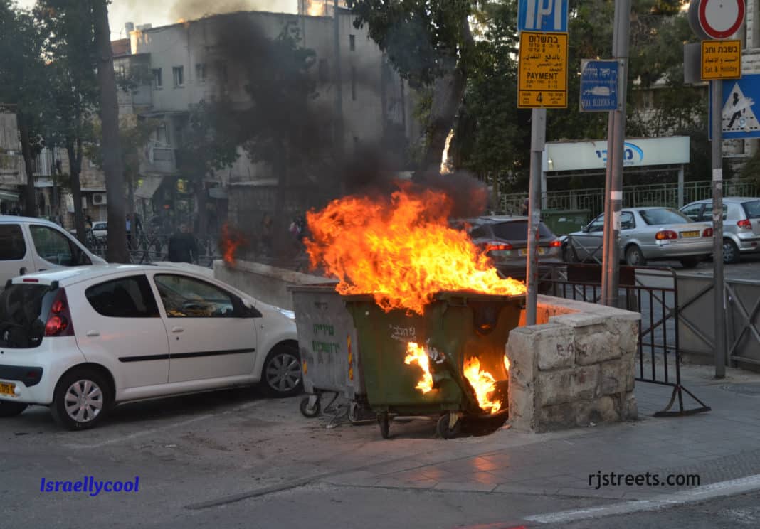 image burning garbage bin, photo Jerusalem fire, picture fire in bin,