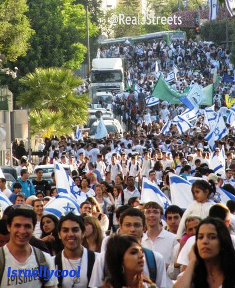 Dance of Flages on Jerusalem Day