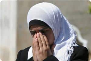 crying palestinian