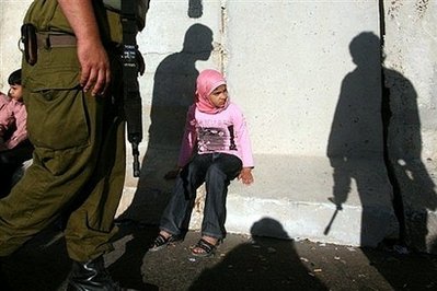 girl and shadows - AFP