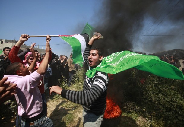 Palestinian protesters