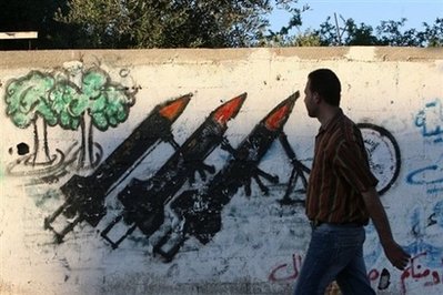 rocket graffiti - AFP