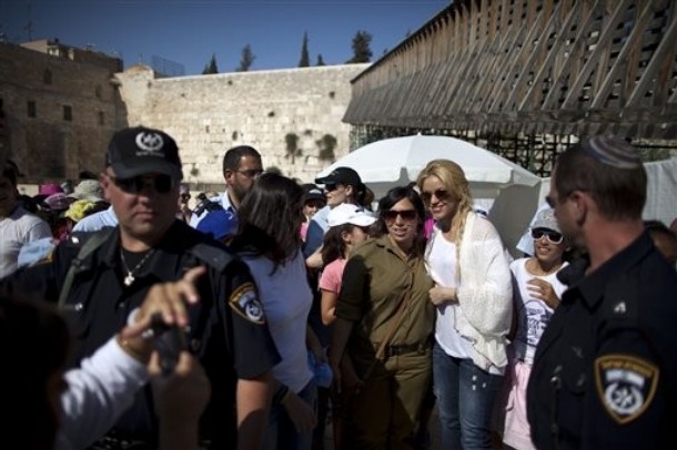 Shakira israel Shakira israel
